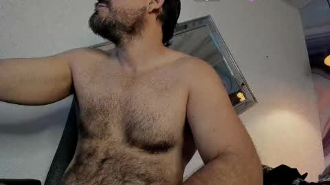 Snapshot of sbastone_muscle chatting on 10-04-25, 01:20 sebastian   muscleman  daddy   the better  latin  lover   online show from 10-04-25, 01:20