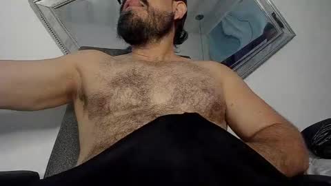 Snapshot of sbastone_muscle chatting on 10-13-25, 01:00 sebastian   muscleman  daddy   the better  latin  lover   online show from 10-13-25, 01:00