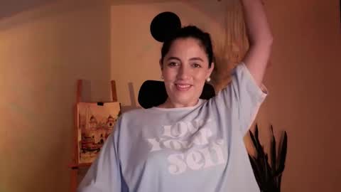 Venus online show from 10-27-25, 04:00