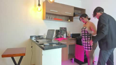 Scarr and Tomy online show from 04-10-26, 08:13