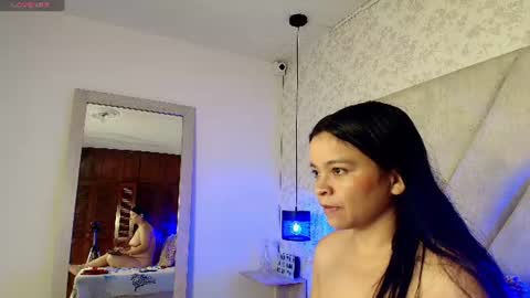 Snapshot of scarlat_rose chatting on 06-24-26, 06:18 scarlat_rose online show from 06-24-26, 06:18