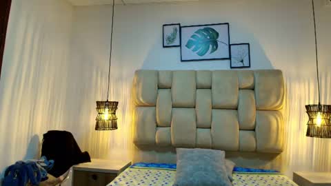 Snapshot of scarlat_rose chatting on 07-07-26, 12:31 scarlat_rose online show from 07-07-26, 12:31