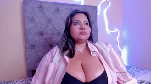 camila online show from 03-26-26, 05:13