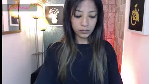 Snapshot of scarleet_miaa chatting on 02-12-26, 01:39 Scaelet Mia online show from 02-12-26, 01:39