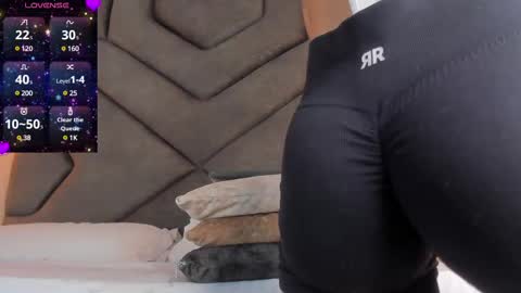 Scarlett online show from 03-06-25, 01:58