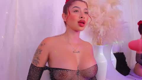 scarleett jones online show from 11-27-25, 09:39