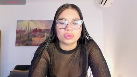 scarlet__15 online show from 04-25-26, 12:08