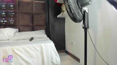Snapshot of scarlet__love__ chatting on 04-30-26, 11:38 scarlet__love__ online show from 04-30-26, 11:38