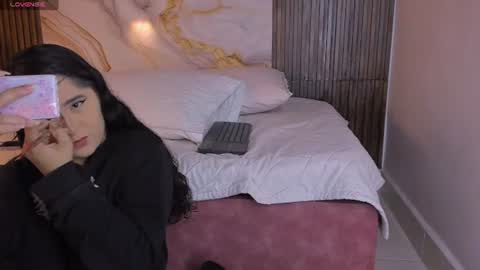 scarlet__rose_ online show from 06-27-26, 11:48