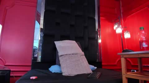 Snapshot of scarlet_edwars chatting on 10-09-25, 06:39 Scarlet Edwars online show from 10-09-25, 06:39