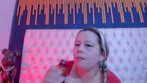 Snapshot of scarlet_fx chatting on 09-08-25, 07:35 Scarlet  online show from 09-08-25, 07:35