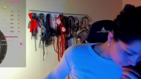 scarlet taylor kennedy online show from 04-27-26, 08:51