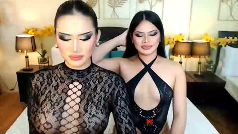 Snapshot of scarlet_snow_asian chatting on 01-17-26, 06:51 Scarlet online show from 01-17-26, 06:51