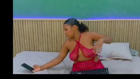 Snapshot of scarlet_xx chatting on 05-19-26, 07:42 scarlet_xx online show from 05-19-26, 07:42