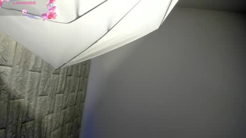 Snapshot of scarletbaker__ chatting on 09-13-25, 07:24 Scarlet online show from 09-13-25, 07:24