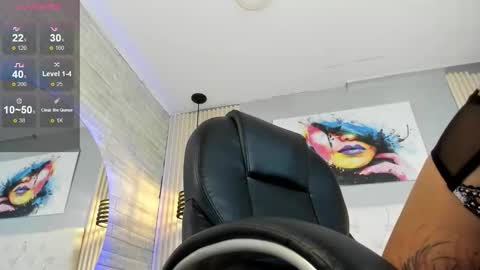 Snapshot of scarletbaker__ chatting on 09-30-25, 09:14 Scarlet online show from 09-30-25, 09:14