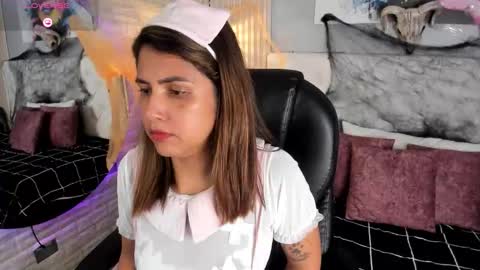 Snapshot of scarletbaker__ chatting on 10-22-25, 01:44 Scarlet online show from 10-22-25, 01:44