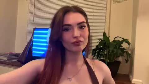 Snapshot of scarletbean chatting on 01-20-25, 09:13 scarletbean online show from 01-20-25, 09:13