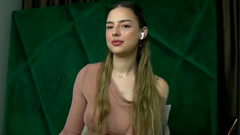 Scarlet online show from 01-10-26, 11:53