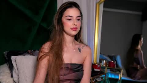 Scarlet online show from 04-27-26, 11:36