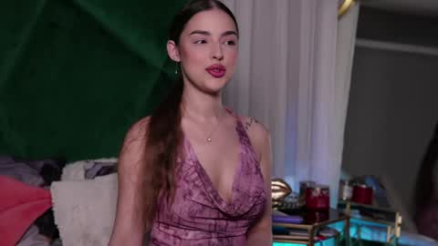 Snapshot of scarletcolesx chatting on 05-26-26, 10:06 scarletcolesx online show from 05-26-26, 10:06