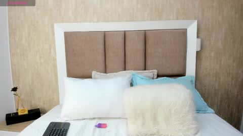 Scarlet online show from 11-12-25, 12:05