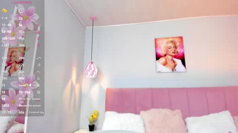 Snapshot of scarletgv chatting on 02-04-25, 05:10 Scarlet online show from 02-04-25, 05:10