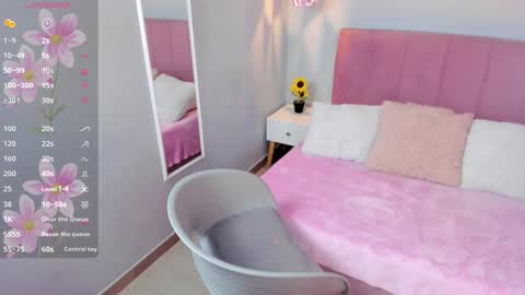 Snapshot of scarletgv chatting on 02-07-25, 08:11 Scarlet online show from 02-07-25, 08:11