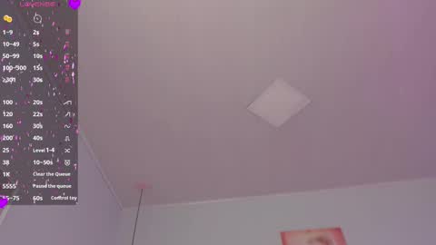 Snapshot of scarletgv chatting on 03-08-25, 05:49 Scarlet online show from 03-08-25, 05:49