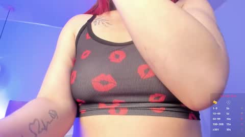 Snapshot of scarletgv chatting on 10-17-25, 05:54 Scarlet online show from 10-17-25, 05:54