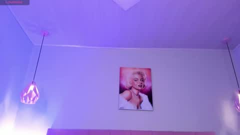 Snapshot of scarletgv chatting on 11-03-25, 05:09 Scarlet online show from 11-03-25, 05:09