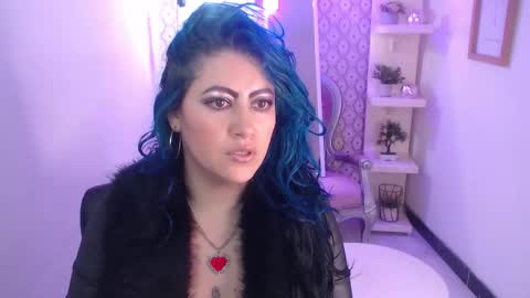 Scarleth online show from 10-22-25, 02:56