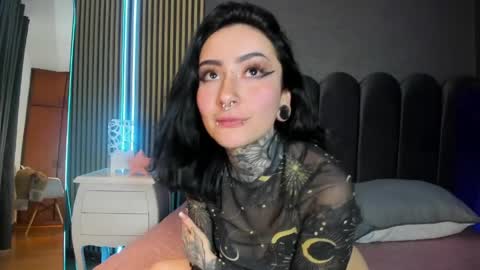 Scarleth online show from 04-21-26, 02:51