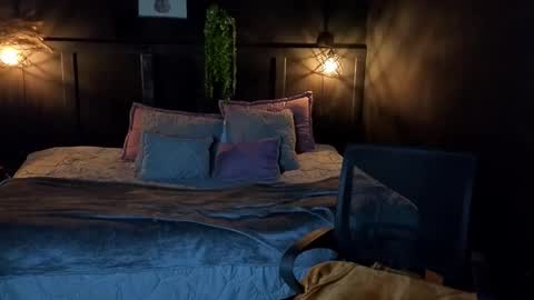 SCARLETH online show from 09-12-25, 02:22