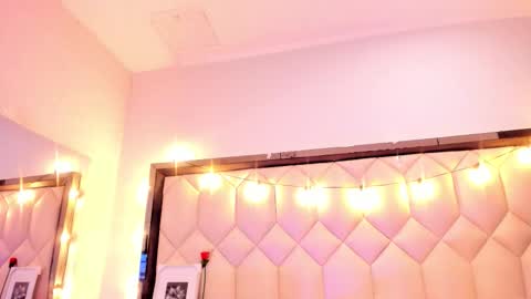 scarlethbigbug online show from 02-25-26, 11:42