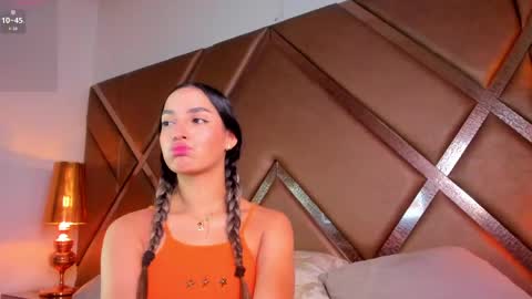 Snapshot of scarlethcollins_ chatting on 05-29-26, 12:14 Scarleth online show from 05-29-26, 12:14