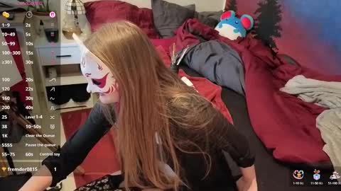 Scarlett online show from 10-08-25, 02:58