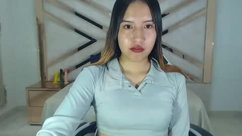 Snapshot of scarletmoonrs chatting on 05-22-26, 12:55 scarletmoonrs online show from 05-22-26, 12:55