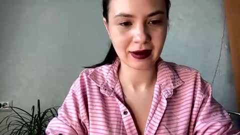 scarletpetal online show from 01-22-25, 06:20