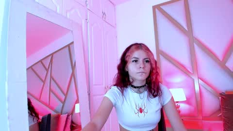 Snapshot of scarletpunk_ chatting on 01-27-25, 12:48 Scarlet online show from 01-27-25, 12:48