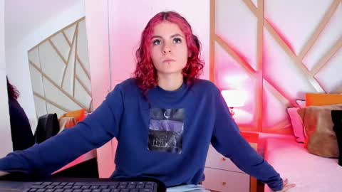 Snapshot of scarletpunk_ chatting on 02-10-25, 11:46 Scarlet online show from 02-10-25, 11:46