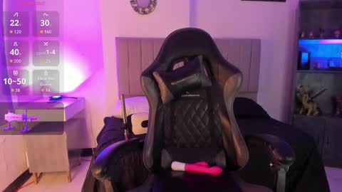 Scarlett online show from 12-19-25, 06:04