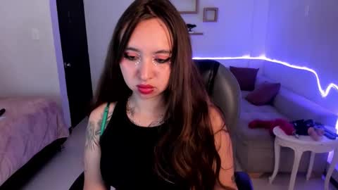 Snapshot of scarlett__cooper__ chatting on 10-29-25, 12:07 Scarlett online show from 10-29-25, 12:07