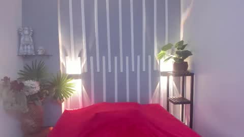 SCARLETT FOX  online show from 11-25-25, 10:59