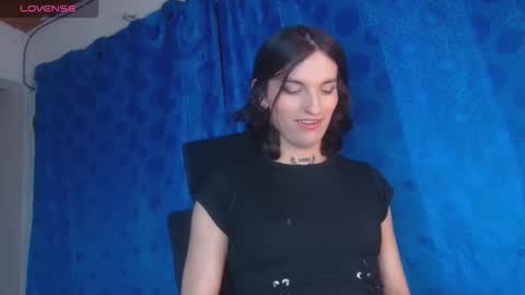 scarlet online show from 10-24-25, 09:44