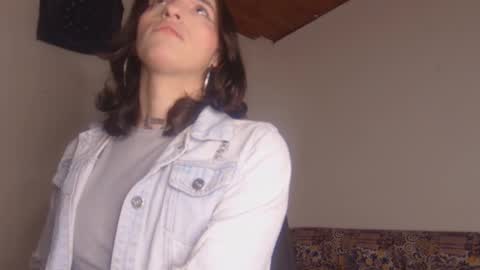 Snapshot of scarlett_crastrawberry chatting on 01-16-26, 08:02 scarlet online show from 01-16-26, 08:02