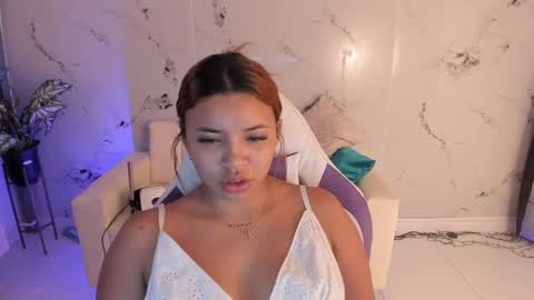 scarlett_enjoy1 online show from 09-11-25, 12:27