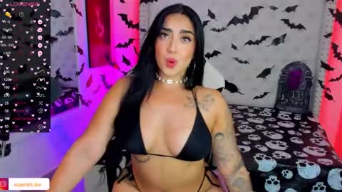 Kim online show from 10-11-25, 02:33