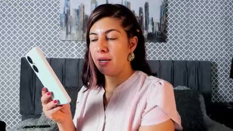 Scarlett online show from 11-14-25, 02:38