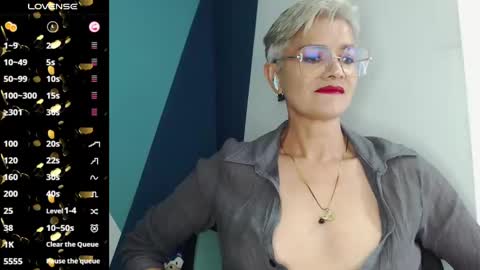 Scarlett online show from 02-26-25, 02:48